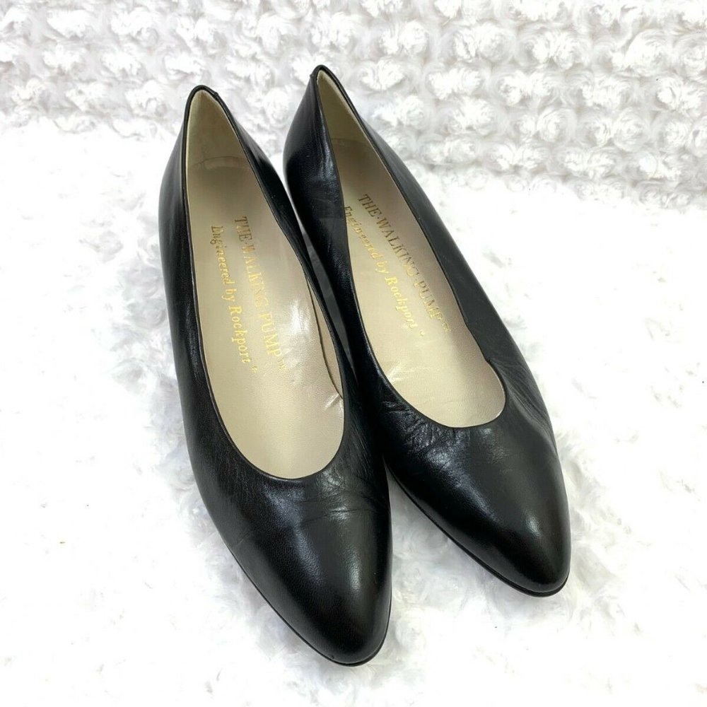 The Walking Pump by Rockport Black Leather Kitten size is 8.5 Narrow